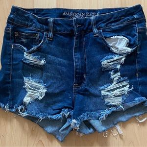 Stretchy distressed short shorts